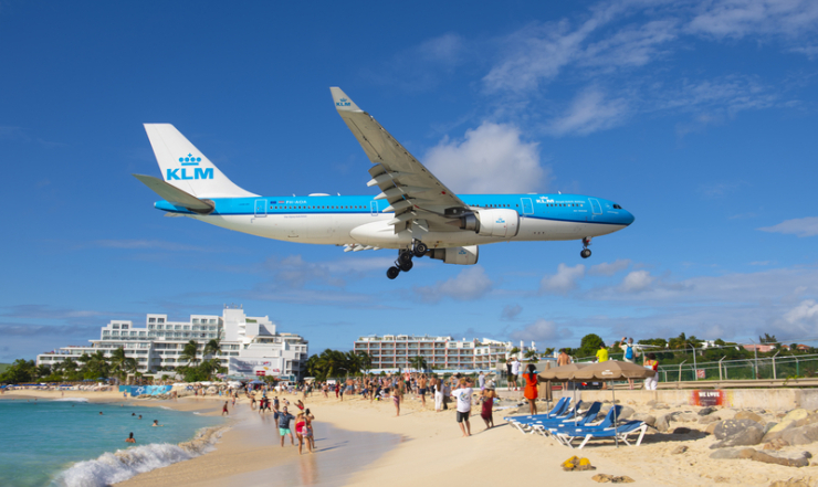 Пляж Махо на острове Сен-Мартен 